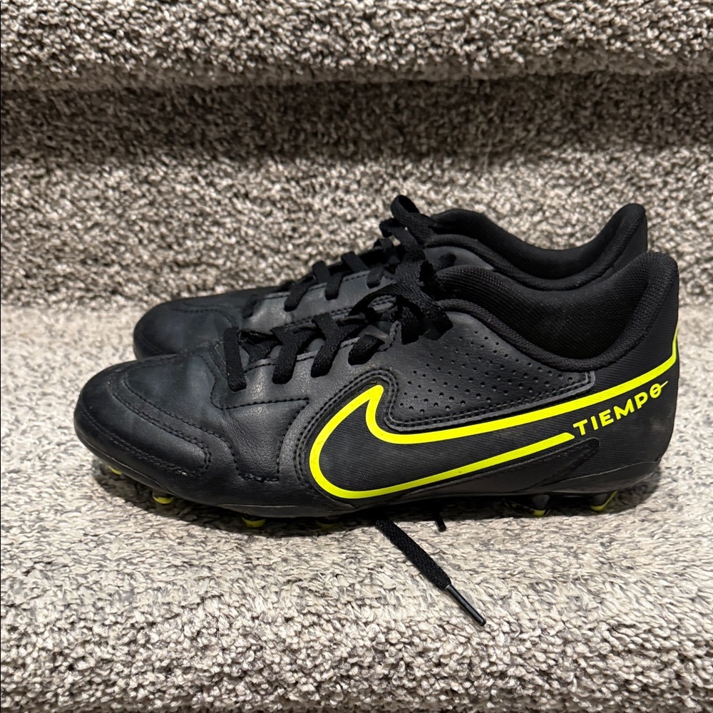 Youth Nike Black & Volt Tiempo Soccer Cleats - size 6